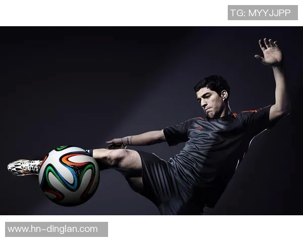 足球明星小曼的美丽与魅力究竟如何引发了众多球迷的关注与热议